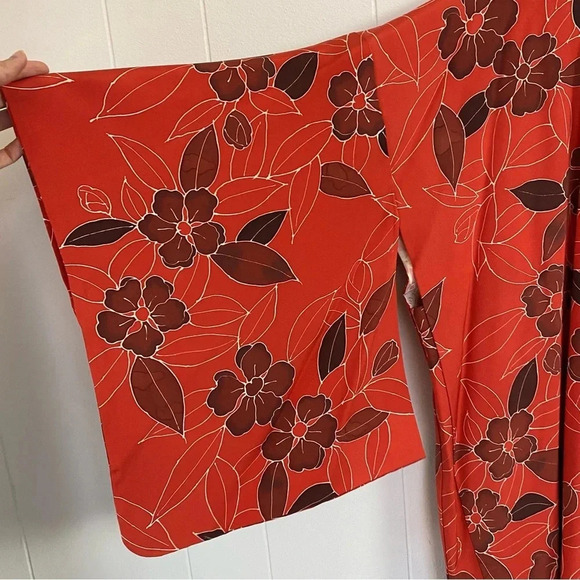 VTG Kimono Haori Traditional Japanese Jacket Silk Floral Pattern Red Coral OS - Picture 13 of 15